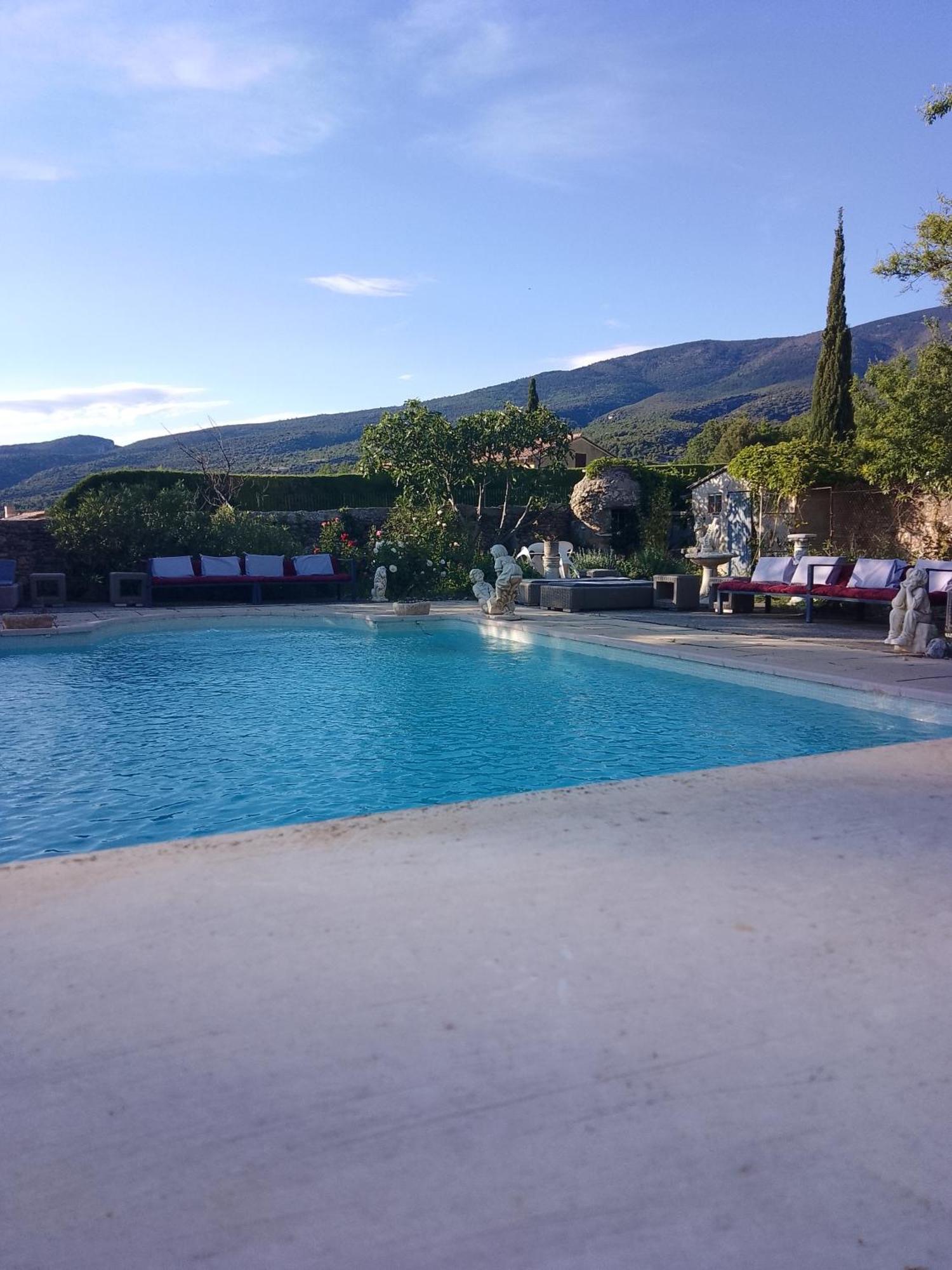 Les Gites Du Mont Ventoux Bédoin Exteriör bild